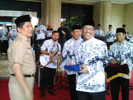 Pencarian PGRI Kalidoni - Persatuan Guru Republik Indonesia Cabang Kalidoni